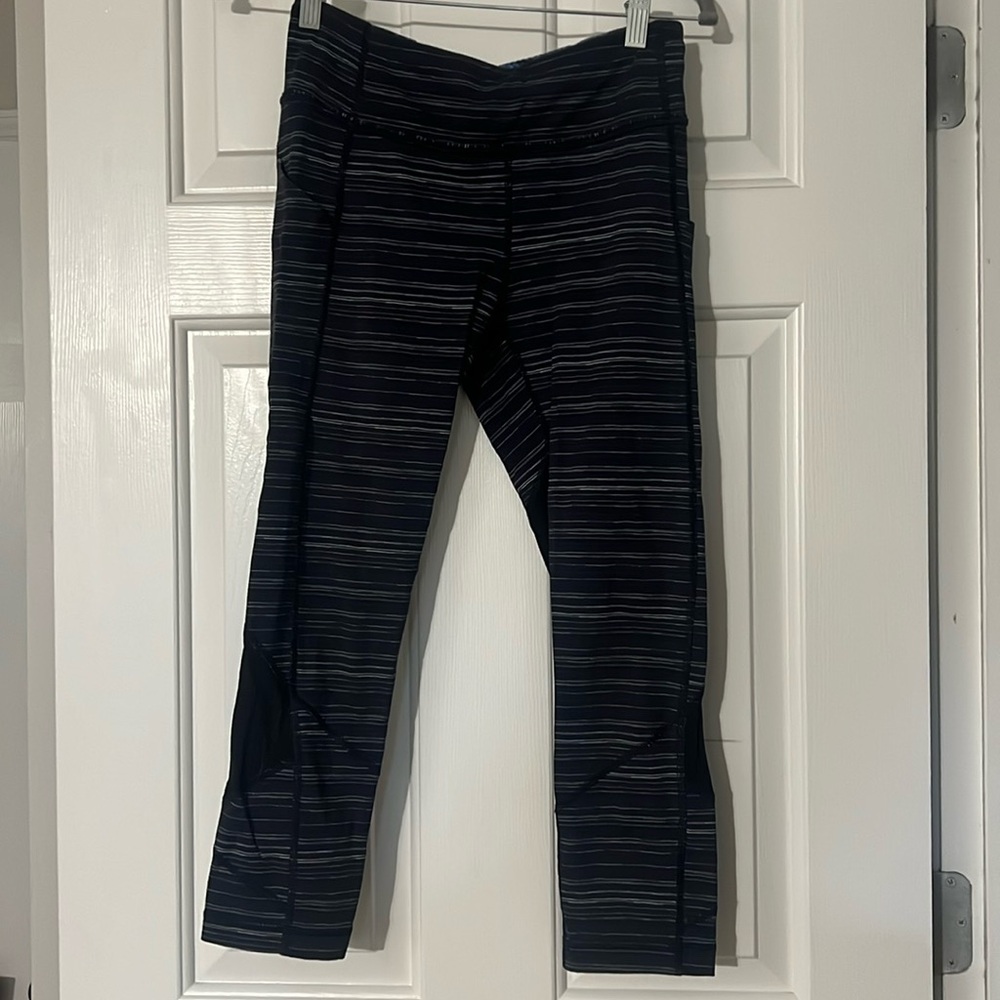 Lululemon Pace rival 23”